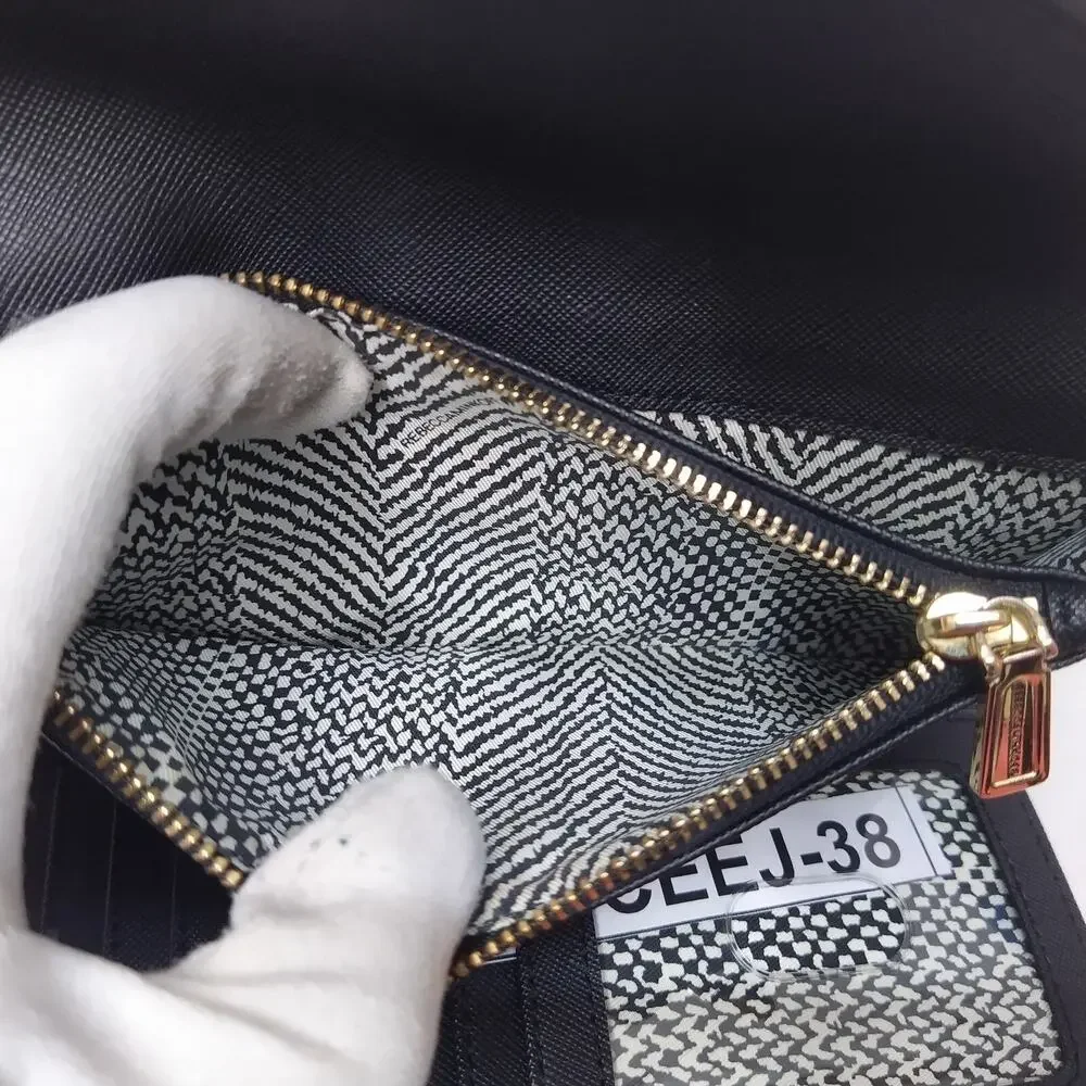 Rebecca Minkoff Pink Leather Tunlock Credit Card ID Window Bifold Wallet
